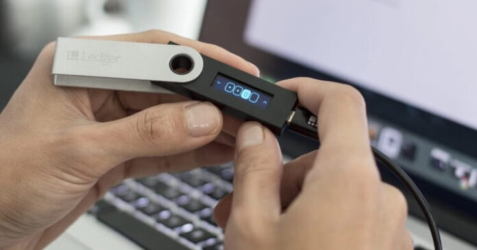 Ledger sufrió robo masivo de datos