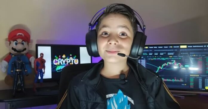Niño venezolano de solo 9 años enseña sobre Bitcoin en su canal de YouTube
