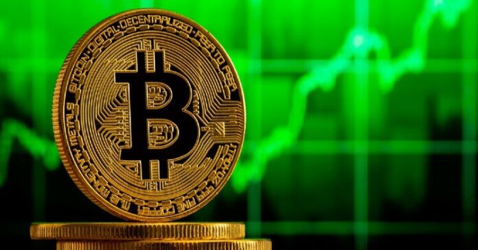 Bitcoin rompió racha de pérdidas semanales y aumentó 5% en las últimas 24 horas