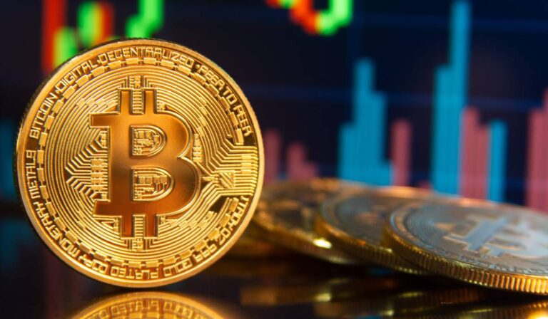 Bitcoin alcanza los $22 mil después de aumentar 16% en menos de 48 horas